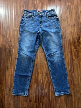 Judy Blue Boyfriend Fit Jeans size 28